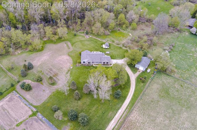 1263 N Baldwin Road, Brandon Charter Township, MI 48371