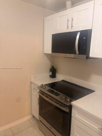 19435 NW 53rd Ct 19435, Miami Gardens, FL 33055