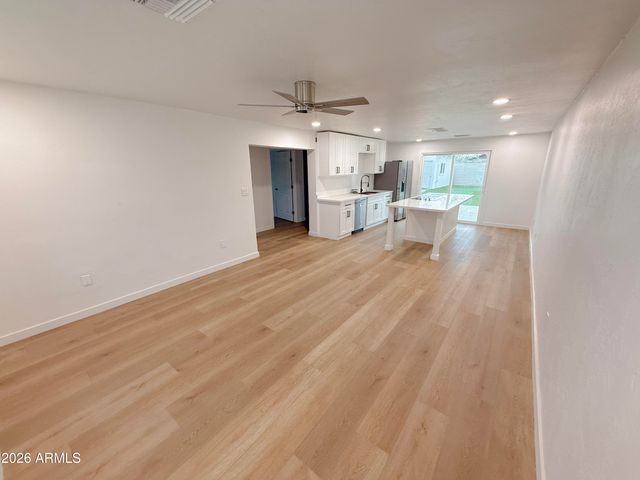 5315 W MYRTLE Avenue, Glendale, AZ 85301