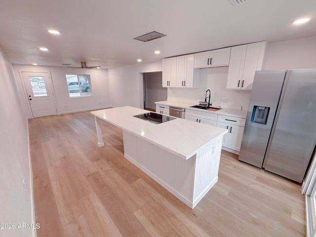5315 W MYRTLE Avenue, Glendale, AZ 85301