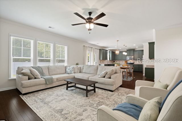 82 Sago Palm Dr, Bluffton, SC 29910