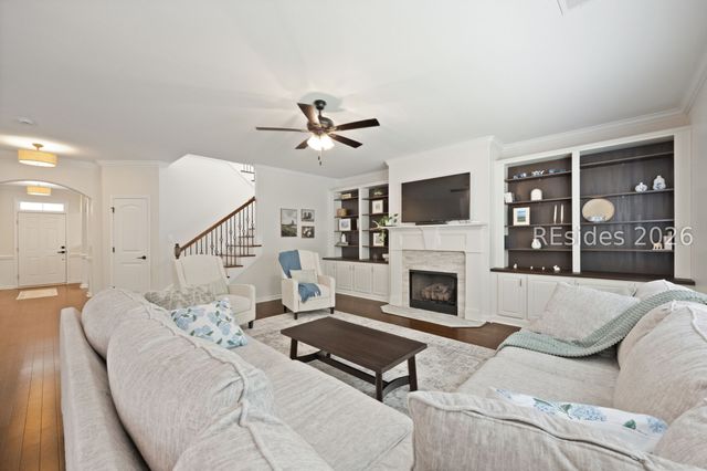 82 Sago Palm Dr, Bluffton, SC 29910