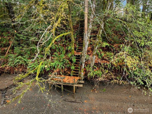 3093 SE Kamilche Point Road, Shelton, WA 98584