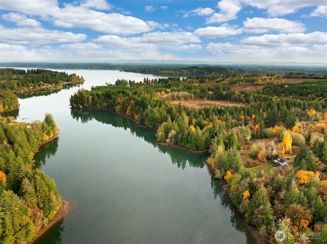 3093 SE Kamilche Point Road, Shelton, WA 98584