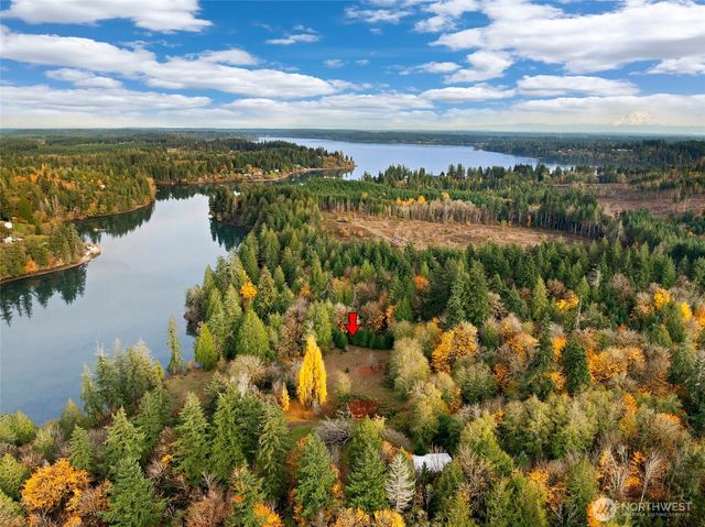 3093 SE Kamilche Point Road, Shelton, WA 98584