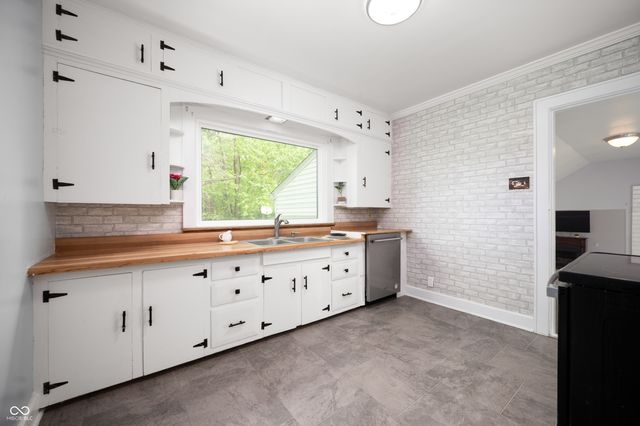 6851 W County Road 550 S, Daleville, IN 47334