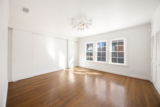 5623 Mccommas Boulevard, Dallas, TX 75206