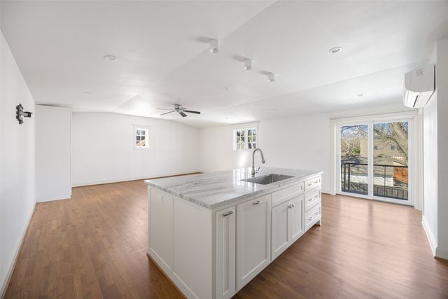 5623 Mccommas Boulevard, Dallas, TX 75206