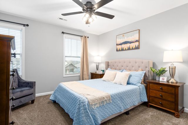 138 Blackman St, Clarksville, TN 37040