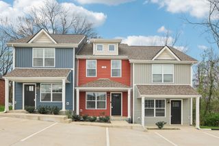 138 Blackman St, Clarksville, TN 37040