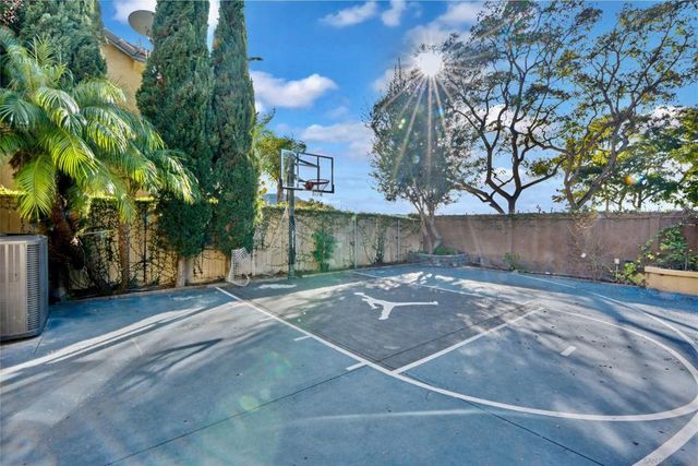 16220 PALOMINO MESA CT, San Diego, CA 92127