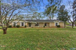 110 Flowerwood Drive, Meridianville, AL 35759
