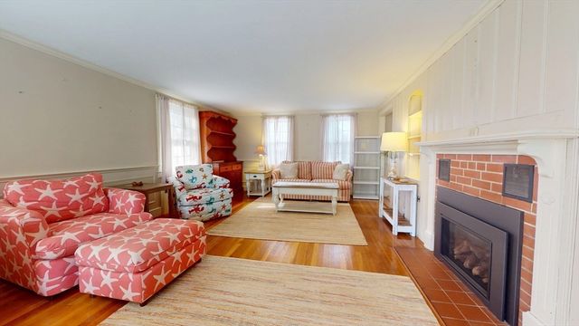 148 Berry Avenue, Yarmouth, MA 02673