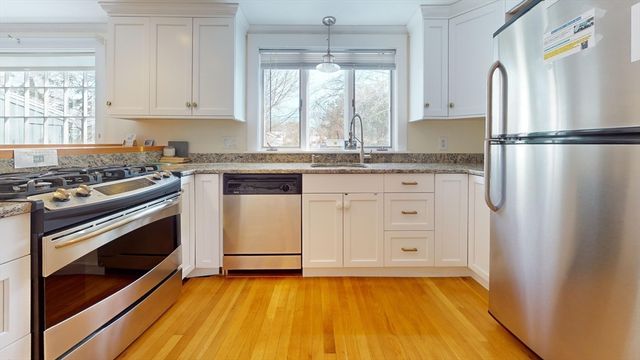 148 Berry Avenue, Yarmouth, MA 02673