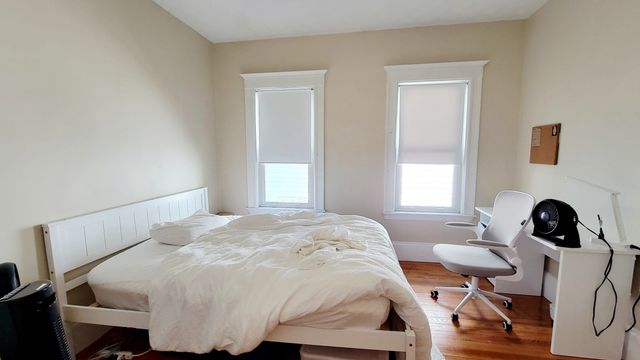 70 Ossipee Rd 2, Somerville, MA 02144