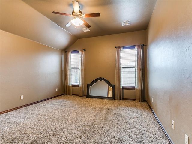 2100 SE 5th Street, Moore, OK 73160