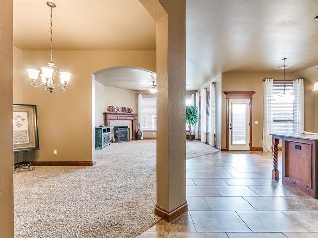 2100 SE 5th Street, Moore, OK 73160