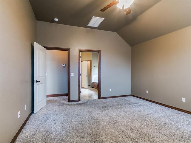 2100 SE 5th Street, Moore, OK 73160