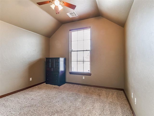 2100 SE 5th Street, Moore, OK 73160