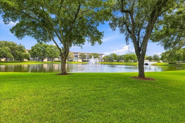 2304 LUCAYA Lane C1, Coconut Creek, FL 33066