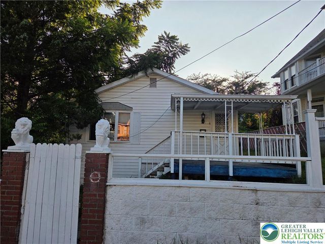 222 10th Street, Easton, PA 18042