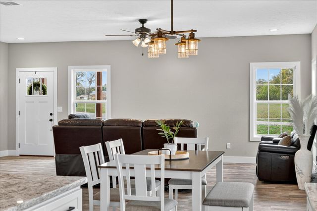 000 South 82nd Road, Bolivar, MO 65613