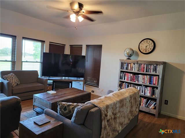 1309 Hawk Trail, Copperas Cove, TX 76522