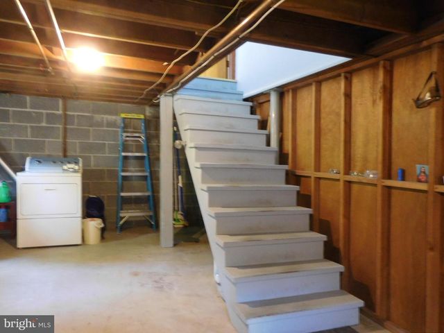 910 HUBBS ST, Delran, NJ 08075