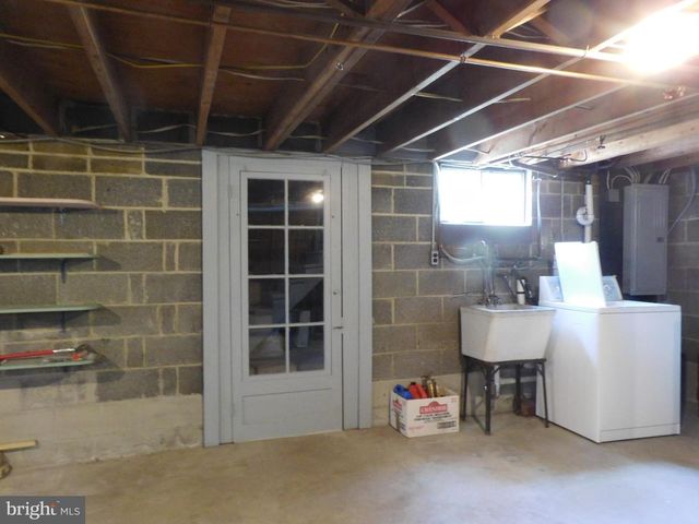 910 HUBBS ST, Delran, NJ 08075