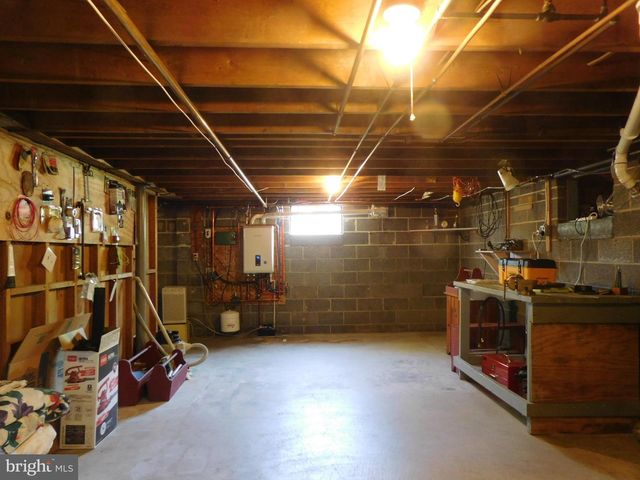 910 HUBBS ST, Delran, NJ 08075