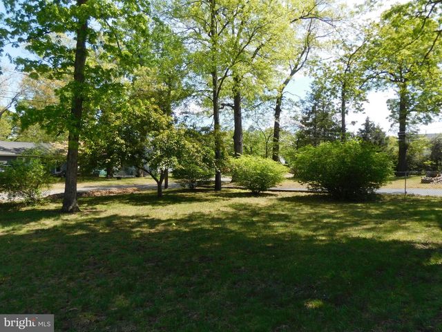 910 HUBBS ST, Delran, NJ 08075