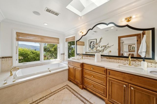 15730 Shannon Heights Road, Los Gatos, CA 95032