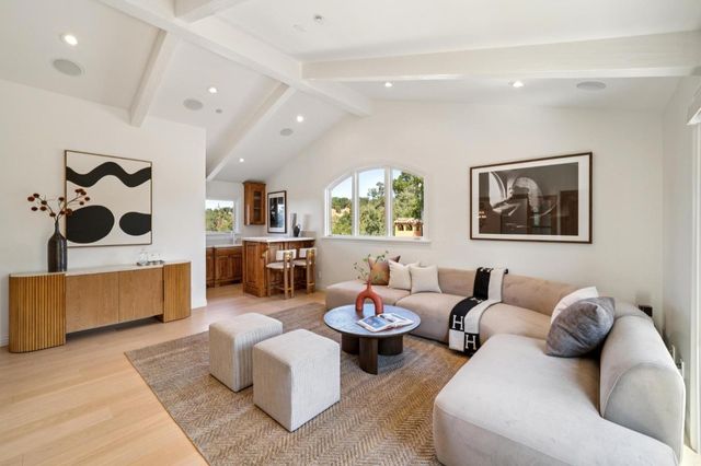 15730 Shannon Heights Road, Los Gatos, CA 95032
