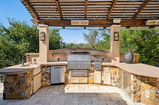 15730 Shannon Heights Road, Los Gatos, CA 95032