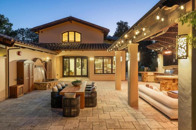 15730 Shannon Heights Road, Los Gatos, CA 95032