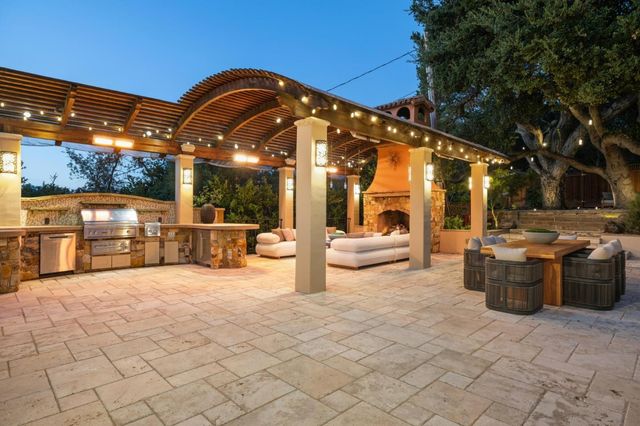 15730 Shannon Heights Road, Los Gatos, CA 95032