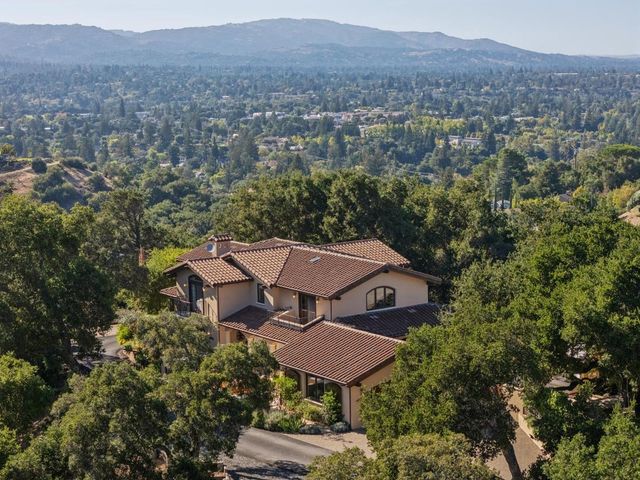 15730 Shannon Heights Road, Los Gatos, CA 95032