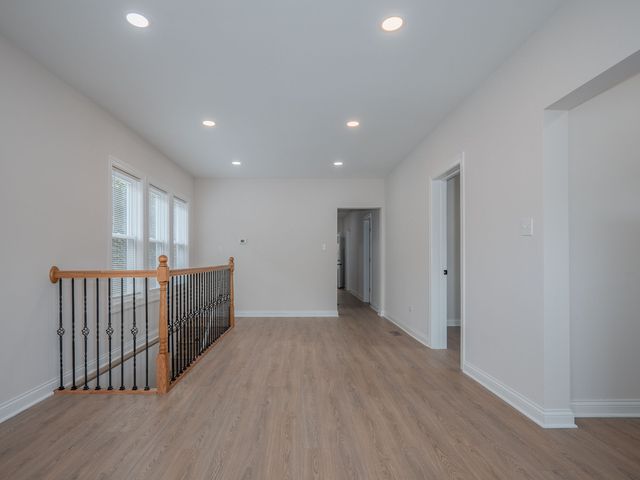 8504 S Baltimore Avenue, Chicago, IL 60617