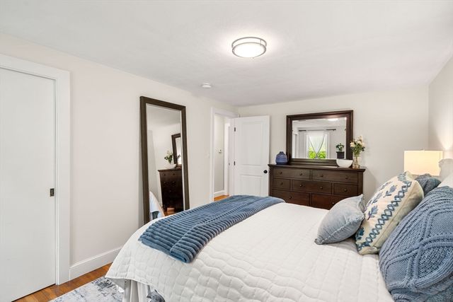 18 Gleason Rd, Reading, MA 01867