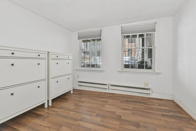 15 Saint George St 1, Boston, MA 02118