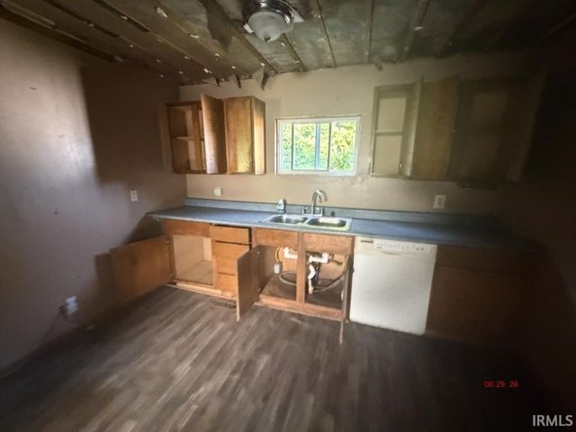 517 E 4Th Street, Hartford City, IN 47348