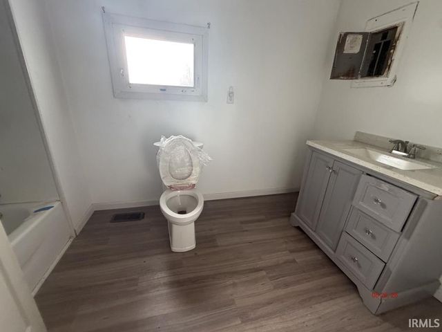 517 E 4Th Street, Hartford City, IN 47348