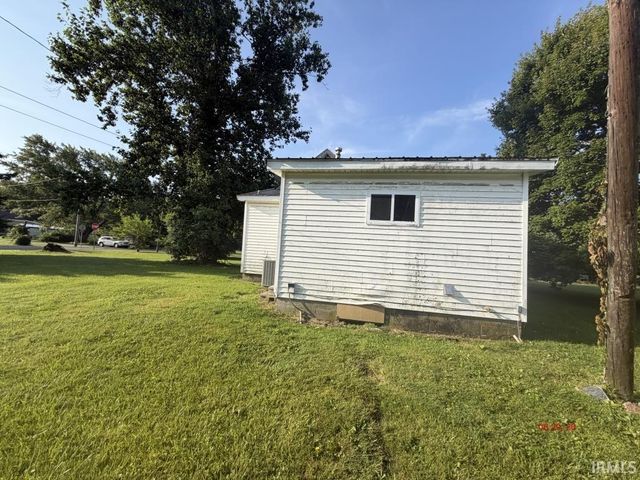 517 E 4Th Street, Hartford City, IN 47348