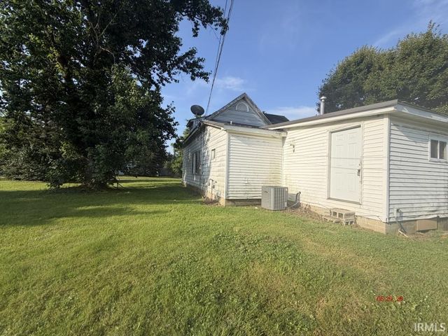 517 E 4Th Street, Hartford City, IN 47348