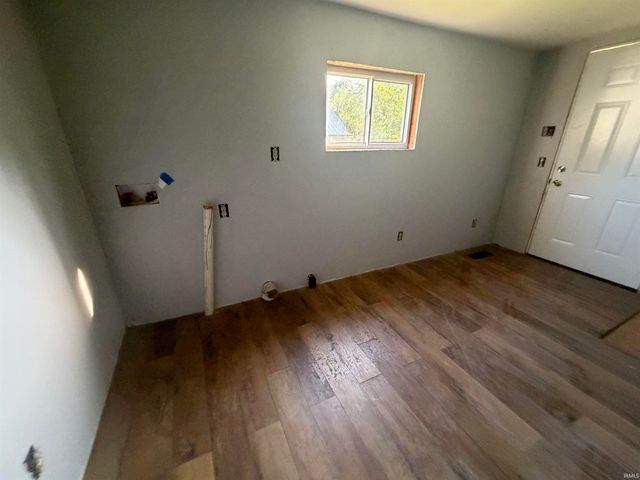 517 E 4Th Street, Hartford City, IN 47348