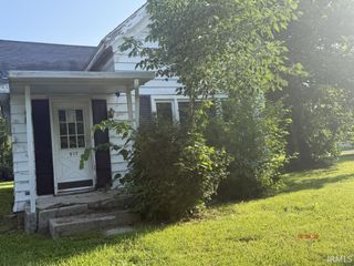 517 E 4Th Street, Hartford City, IN 47348