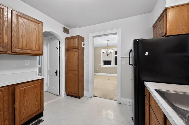 1083 Benz Avenue, Cincinnati, OH 45238