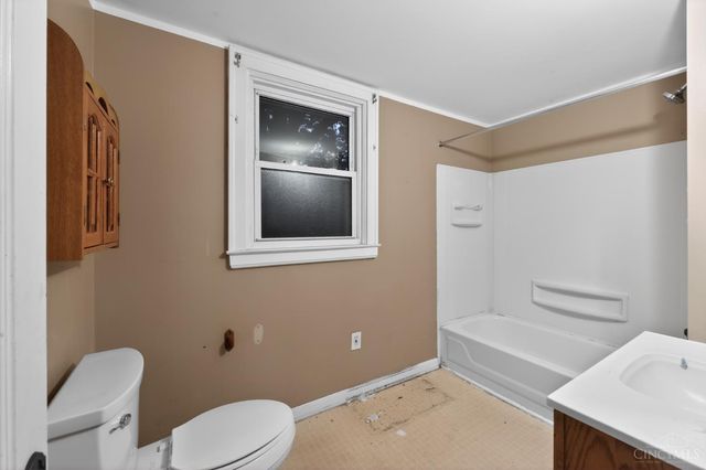 1083 Benz Avenue, Cincinnati, OH 45238