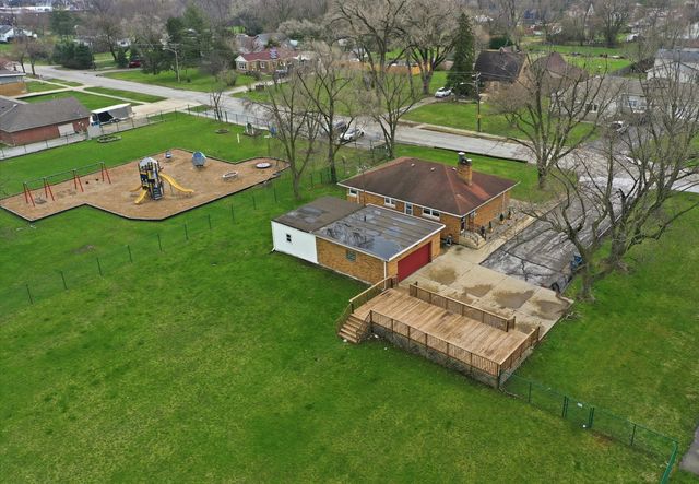 373 W Glengate Avenue, Chicago Heights, IL 60411