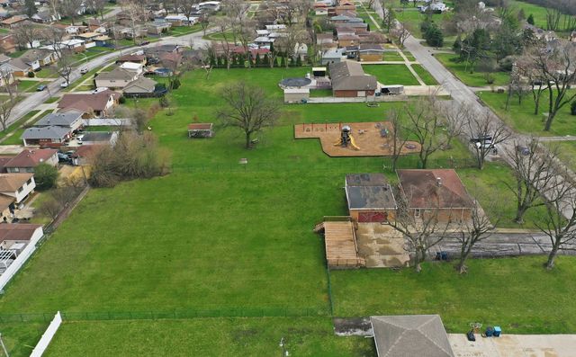 373 W Glengate Avenue, Chicago Heights, IL 60411